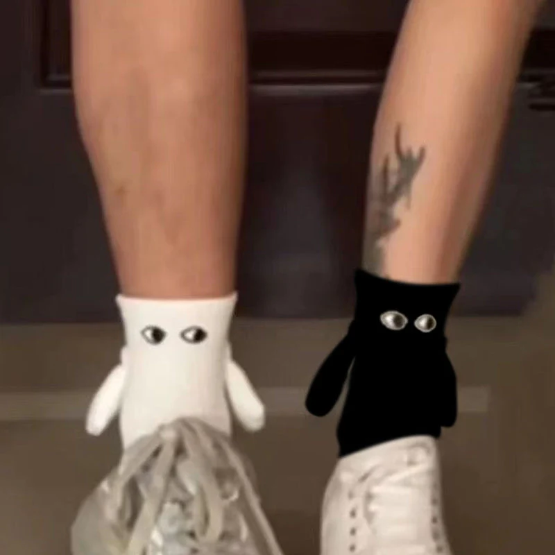 Hand In Hand Magnetic Holding Hands Socks - Image 13