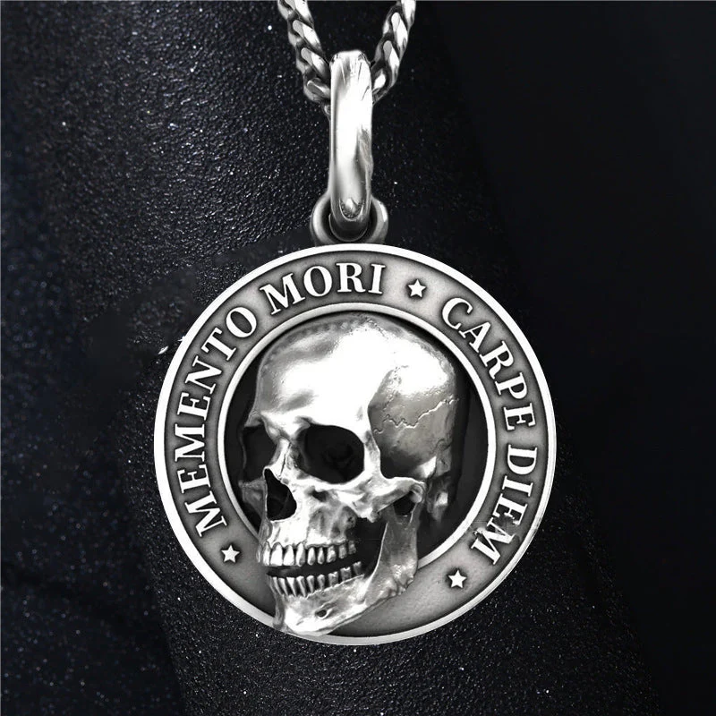 Memento Mori Skull Pendant - Image 3