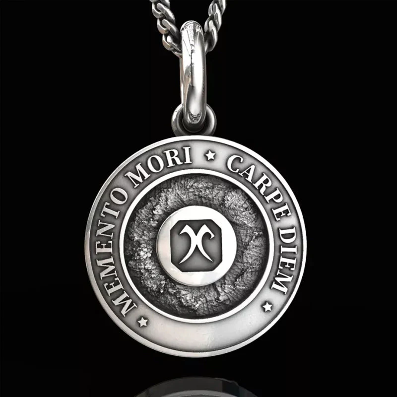 Memento Mori Skull Pendant - Image 4