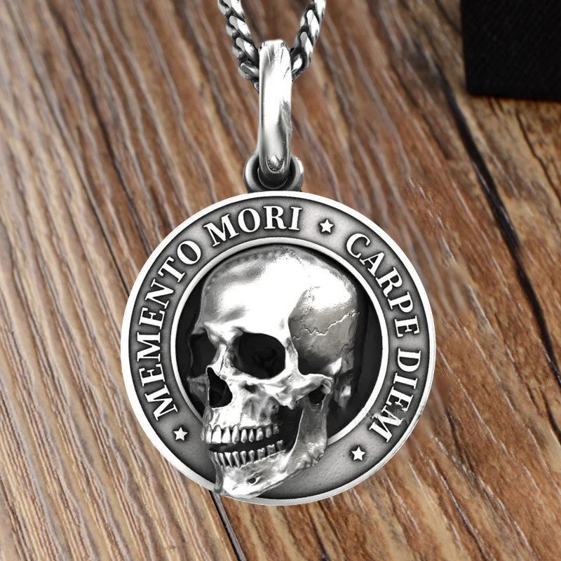 Memento Mori Skull Pendant - Image 8
