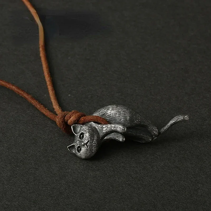 Scruffy Cat Necklace - Image 5